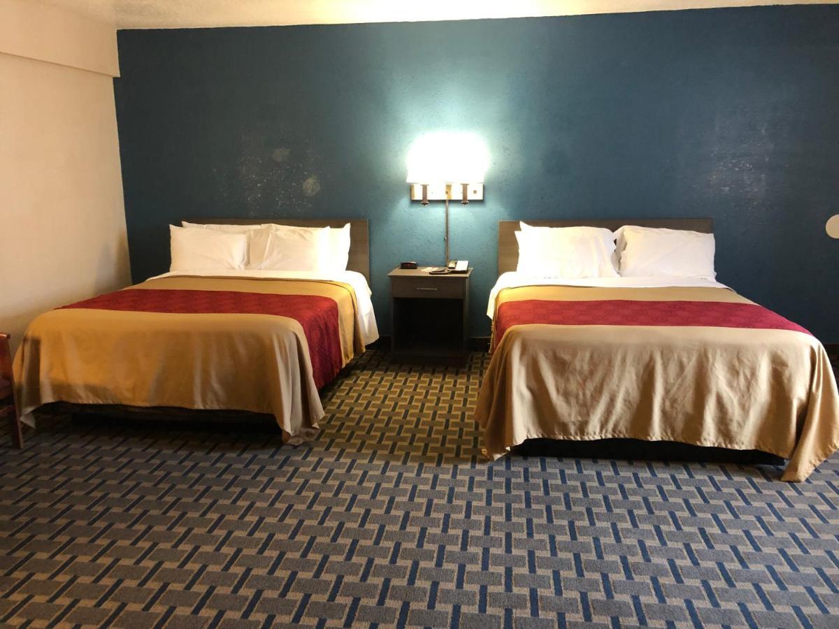 Econo Lodge Cranston - Providence Buitenkant foto